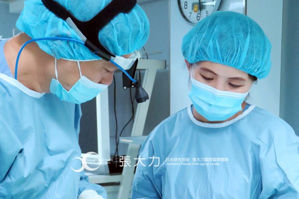 豐胸飲食怎麼吃？吃雌激素幫助豐胸是真的嗎？